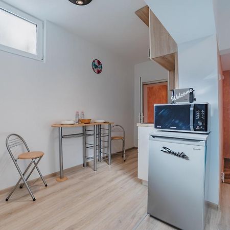 Old Town Studio Apartment Брашов Екстериор снимка