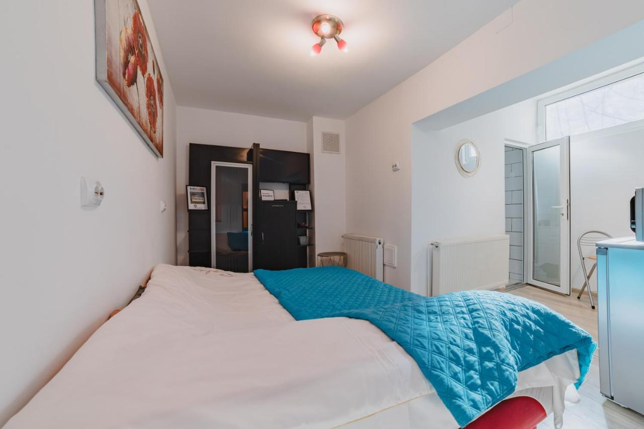 Old Town Studio Apartment Брашов Екстериор снимка