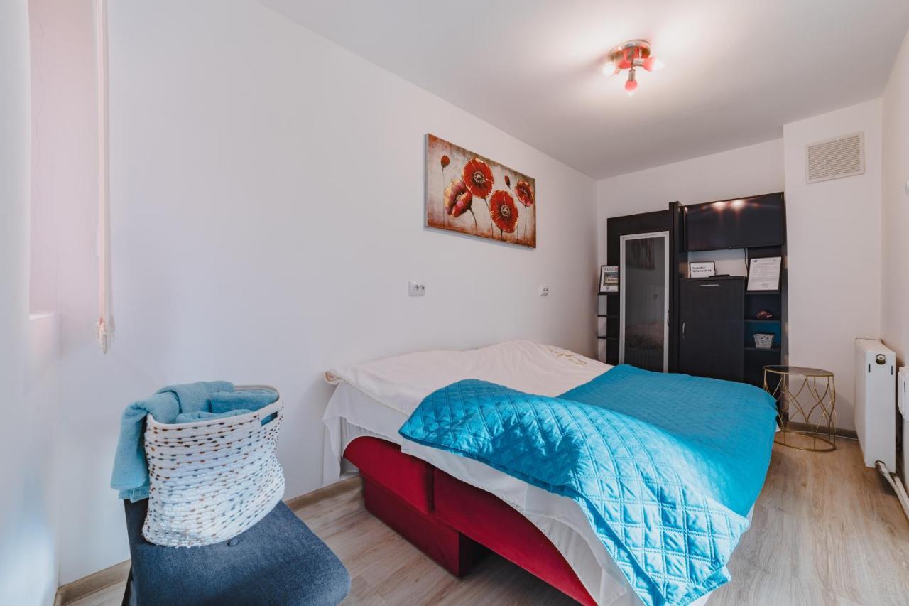 Old Town Studio Apartment Брашов Екстериор снимка