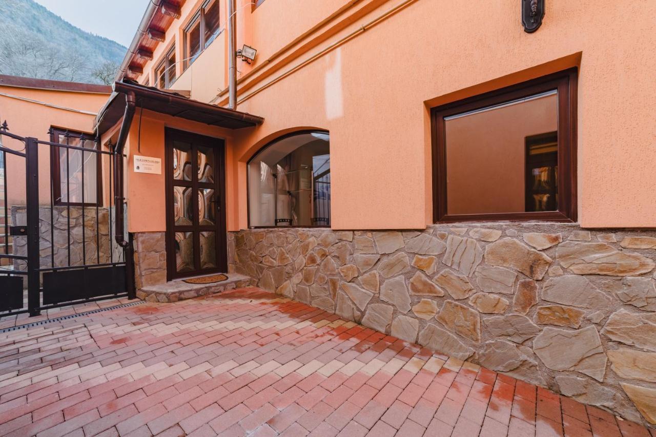 Old Town Studio Apartment Брашов Екстериор снимка